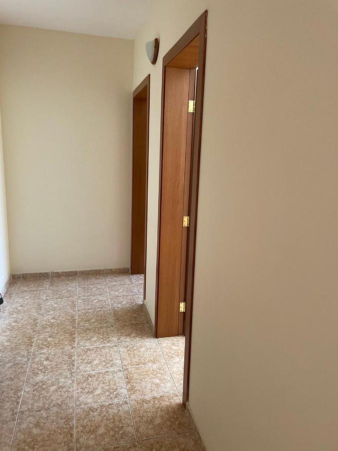 Rutland Sp Apartments Ravda Luaran gambar