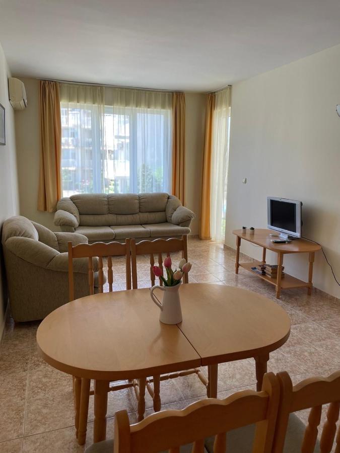 Rutland Sp Apartments Ravda Luaran gambar