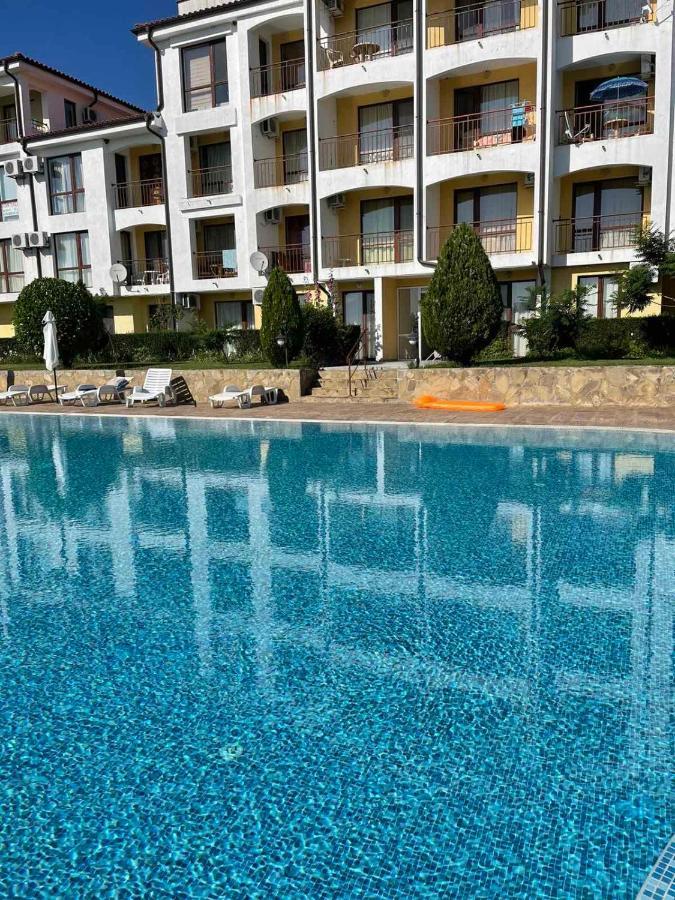 Rutland Sp Apartments Ravda Luaran gambar
