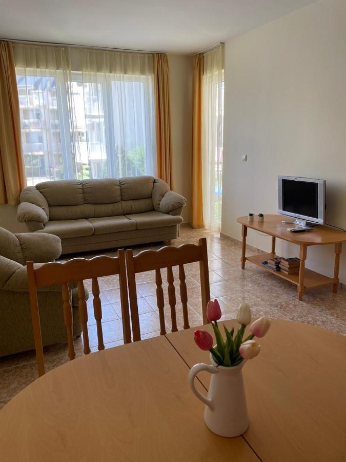 Rutland Sp Apartments Ravda Luaran gambar