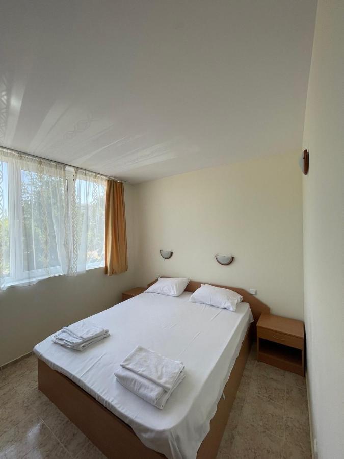 Rutland Sp Apartments Ravda Luaran gambar