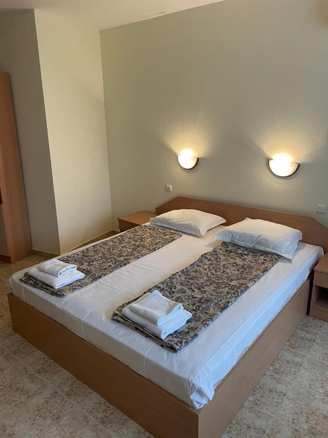 Rutland Sp Apartments Ravda Luaran gambar