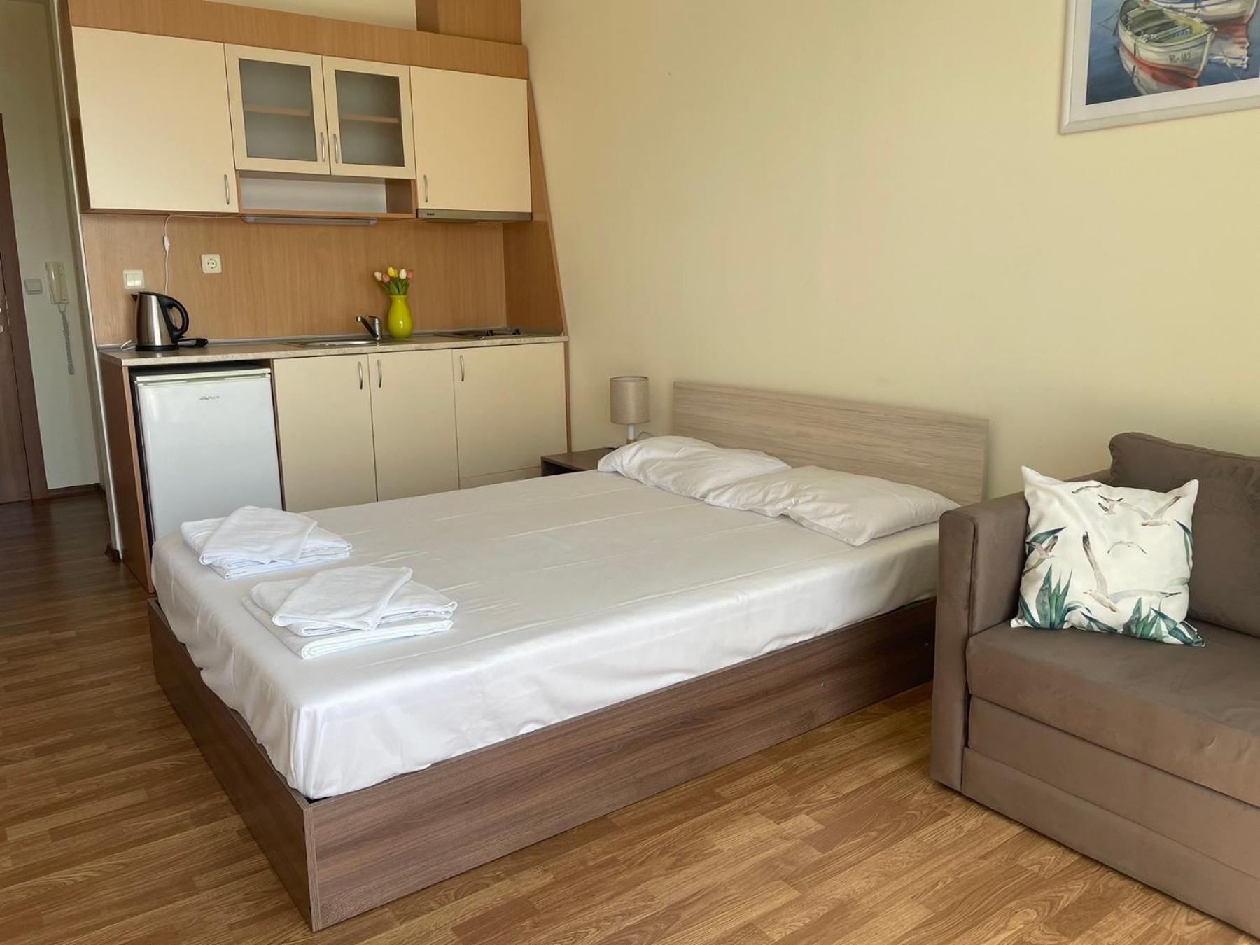 Rutland Sp Apartments Ravda Luaran gambar